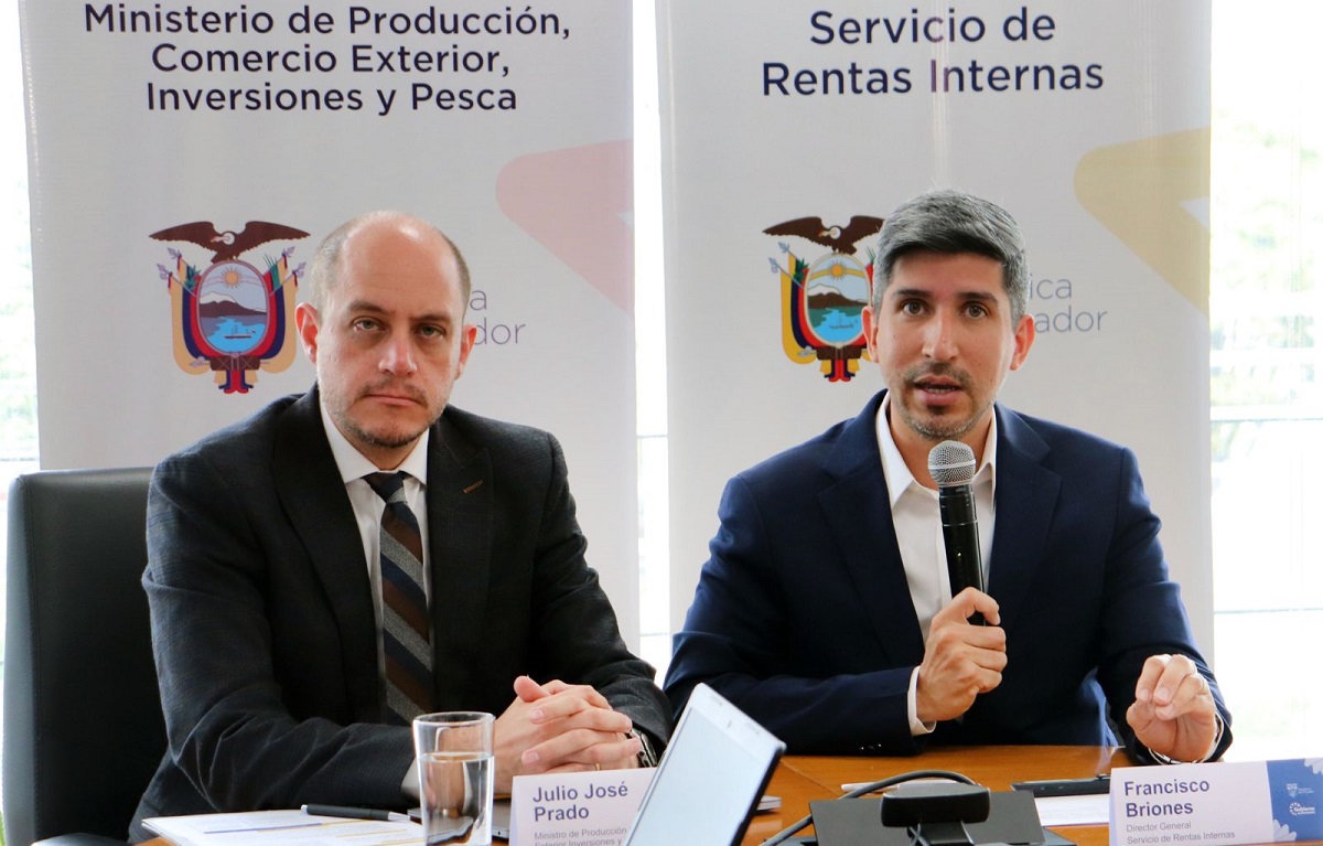 Compras Mayores a 50 Dólares Ya NO Podrán Declararse Como Consumidor Final